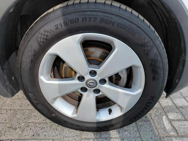 Opel Mokka X (2019) — foto 6 van 16