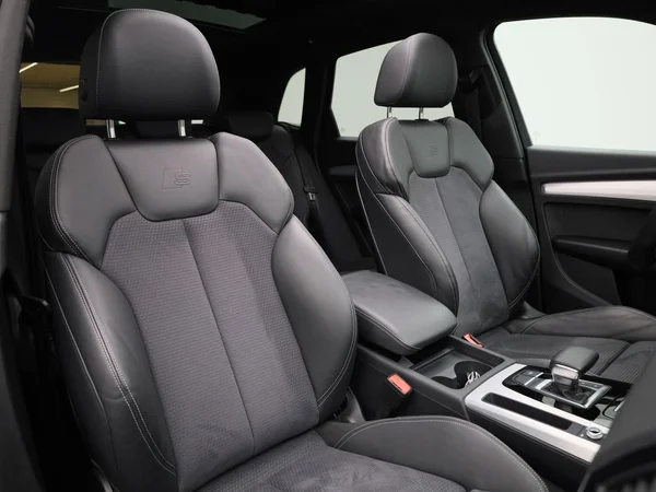 Audi Q5 (2023) — foto 46 van 53