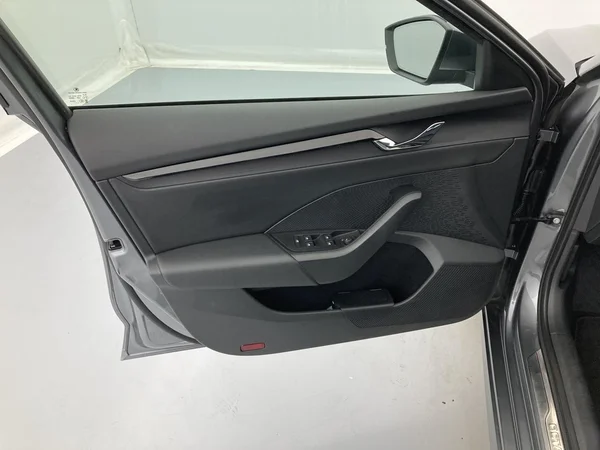 SKODA Octavia Combi Dsl (2022) — foto 26 van 36