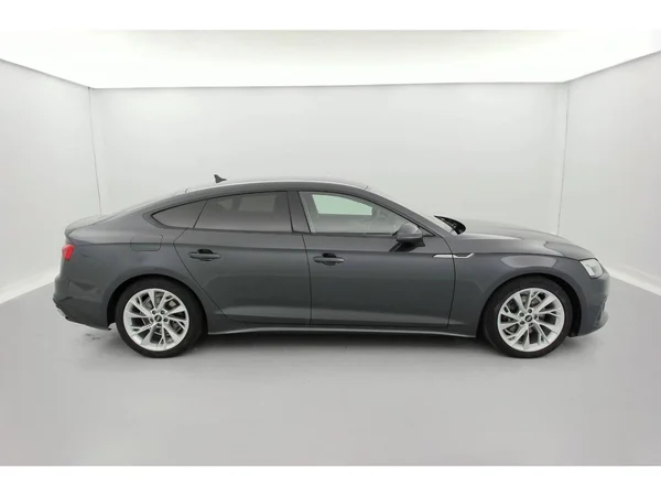 AUDI A5 Sportback Dsl (2021) — foto 9 van 36