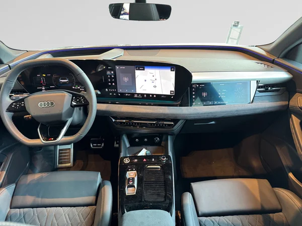 AUDI Q6 Sportback e-tron (2026) — foto 14 van 23