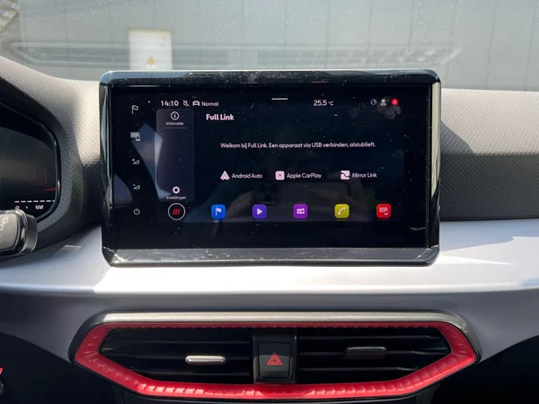SEAT Arona (2023) — foto 5 van 24