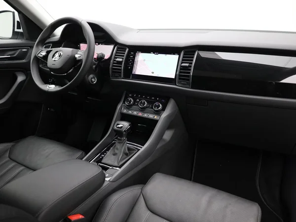 SKODA Kodiaq (2021) — foto 22 van 28