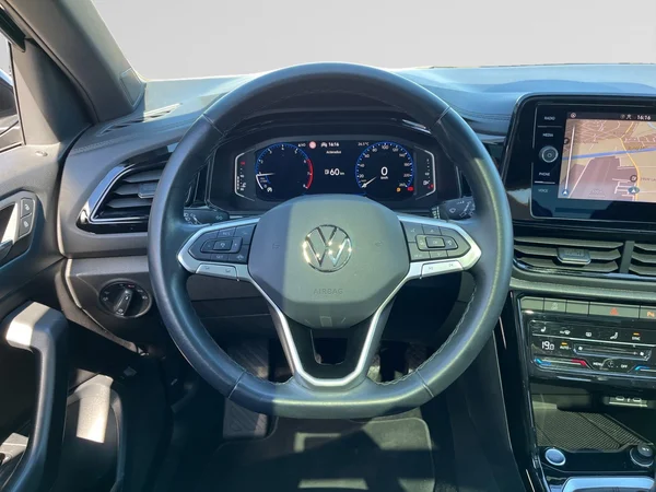 VOLKSWAGEN T-Roc (2023) — foto 23 van 24