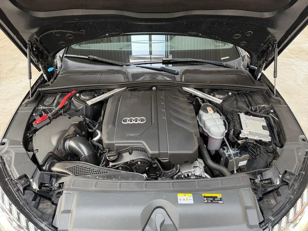 AUDI A4 Avant (2021) — foto 10 van 18