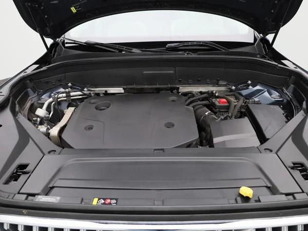 Volvo XC90 (2022) — foto 29 van 49