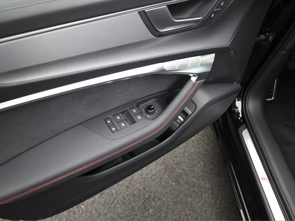 AUDI A6 PHEV (2025) — foto 6 van 24