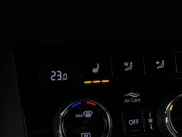 SKODA Karoq (2021) — foto 19 van 30
