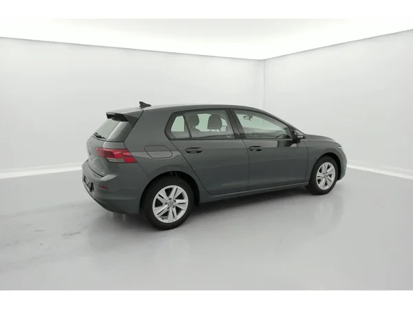 VOLKSWAGEN Golf VIII (2024) — foto 30 van 36