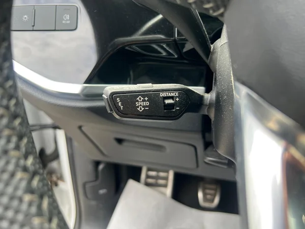 AUDI Q3 (2019) — foto 5 van 24