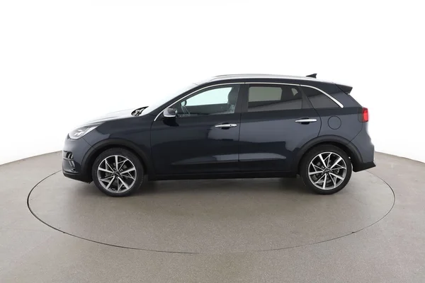 Kia Niro (2021) — foto 9 van 16
