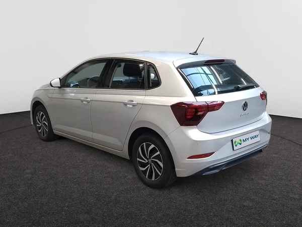 VOLKSWAGEN Polo (2024) — foto 17 van 23
