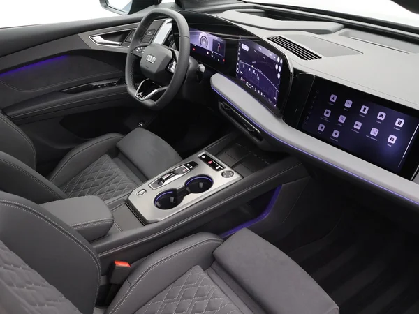 AUDI Q4 e-tron (2026) — foto 15 van 23