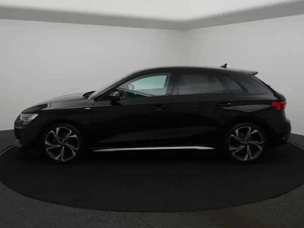 Audi A3 (2025) — foto 12 van 26