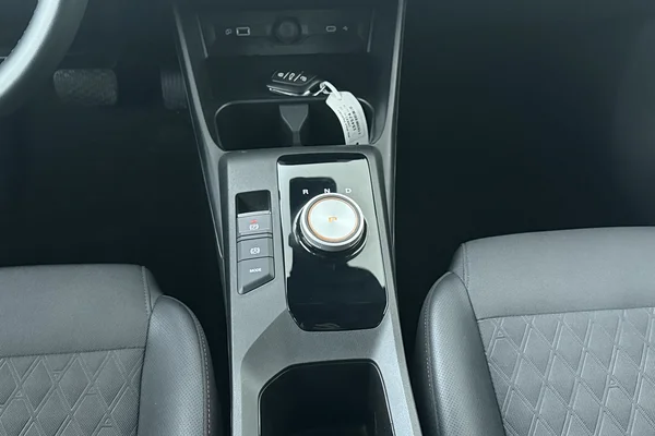 MG MG3 Hybrid+ (HEV) (2025) — foto 4 van 17