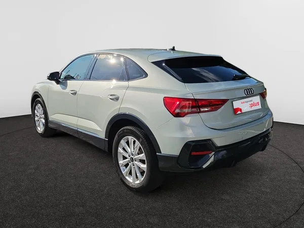 AUDI Q3 Sportback (2022) — foto 18 van 24