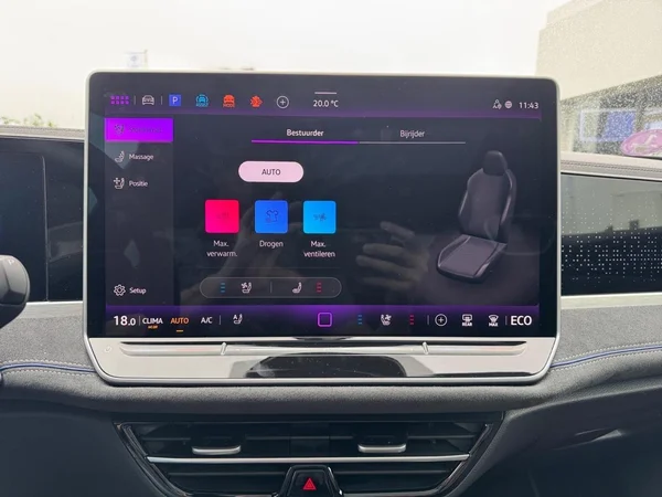 VOLKSWAGEN Passat Variant eHybrid (PHEV) (2026) — foto 5 van 24