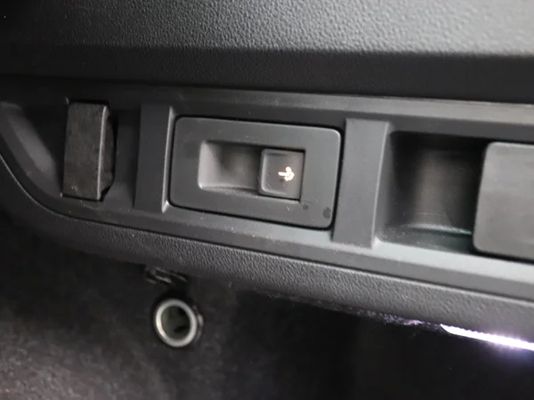 SKODA Octavia Combi (2024) — foto 17 van 32