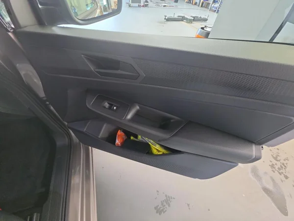 VOLKSWAGEN Caddy Maxi Cargo (2026) — foto 9 van 24