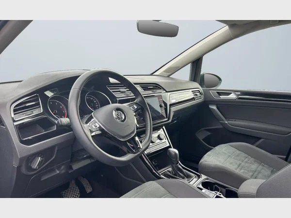 Volkswagen Touran (2020) — foto 30 van 31
