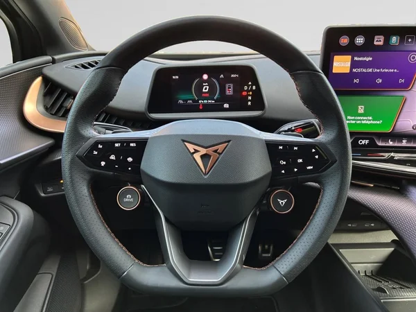 CUPRA Tavascan (2025) — foto 2 van 20