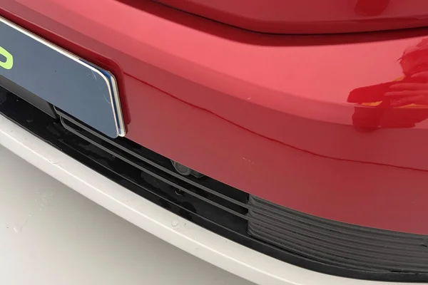 Ford E-Explorer (2024) — foto 27 van 41