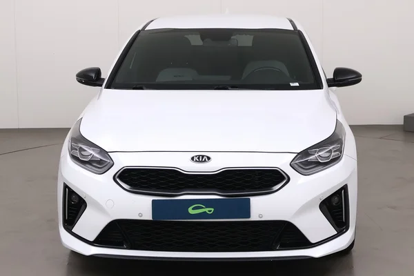 Kia ProCeed (2021) — foto 12 van 22