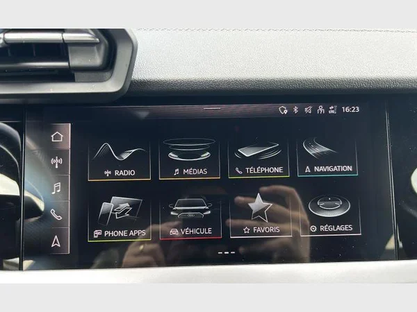 Audi A3 Sportback (2023) — foto 19 van 32