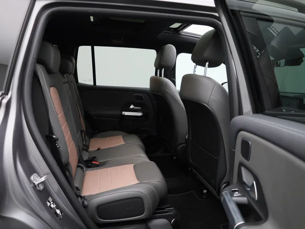 Mercedes-Benz EQB (2023) — foto 38 van 53