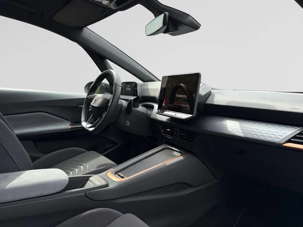 CUPRA Born (2024) — foto 21 van 23