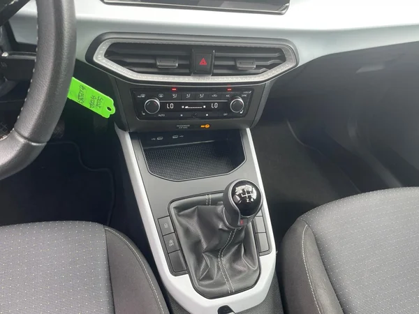 SEAT Arona (2023) — foto 3 van 21