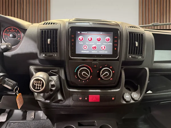 Peugeot Boxer (2023) — foto 11 van 26