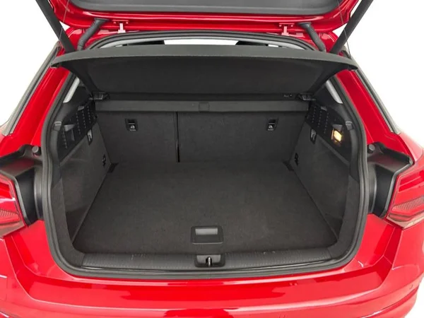 AUDI Q2 (2018) — foto 9 van 27