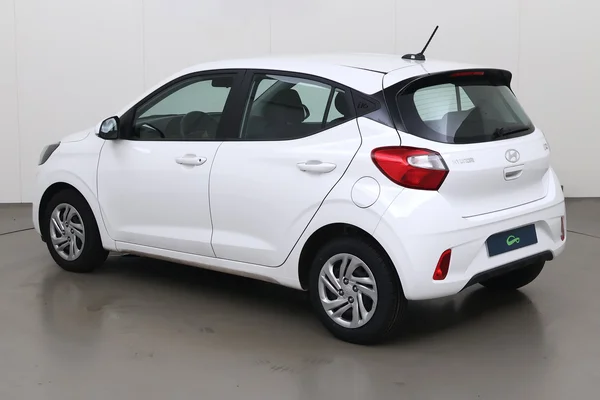Hyundai i10 (2024) — foto 13 van 19