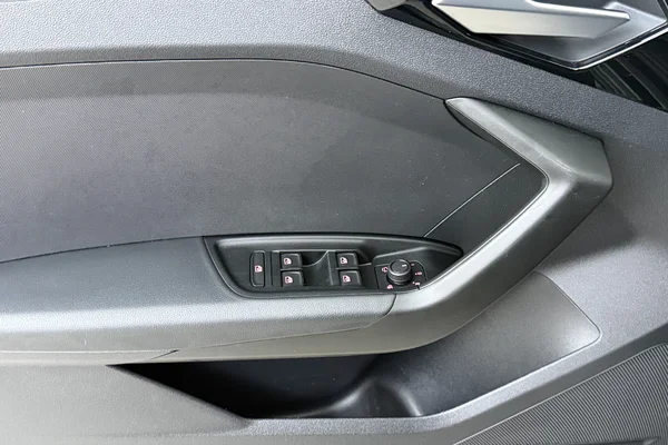 Audi A1 sportback (2023) — foto 8 van 22