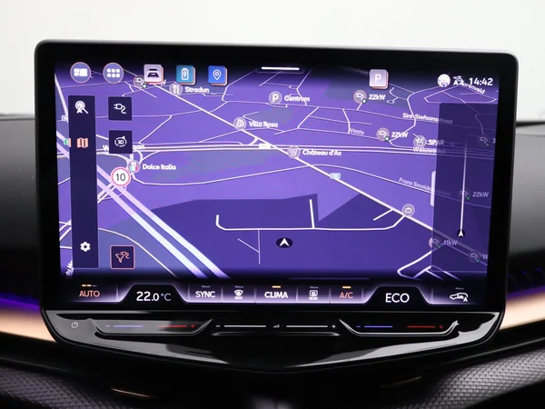 CUPRA Tavascan (2025) — foto 5 van 19