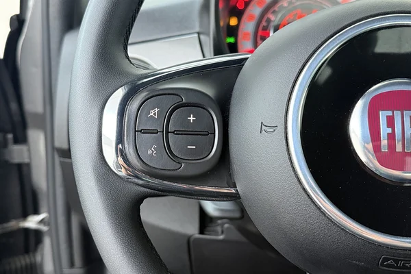 Fiat 500 (2023) — foto 5 van 15