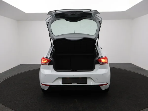 SEAT Ibiza 5P/D (2022) — foto 27 van 29