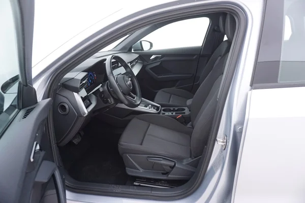 Audi A3 Sportback (2023) — foto 5 van 33