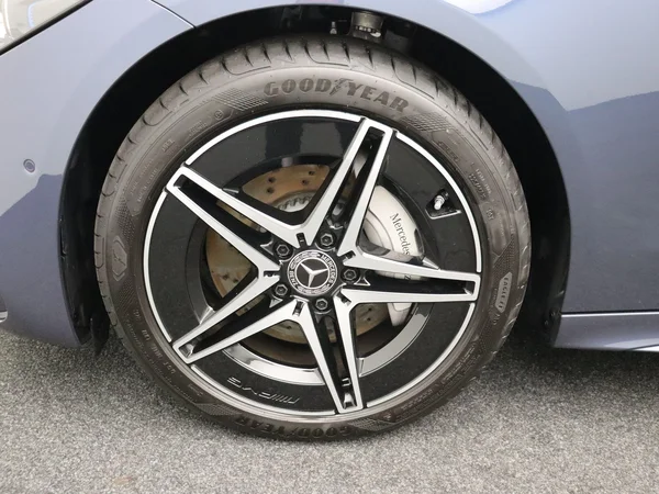 Mercedes-Benz C-Klasse (2025) — foto 28 van 30