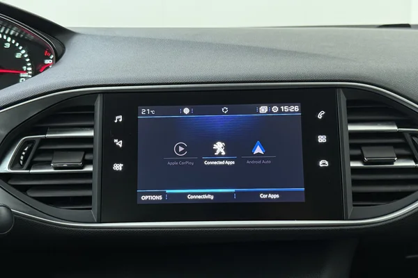 Peugeot 308 (2020) — foto 3 van 35