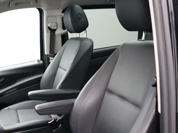 Mercedes-Benz Vito (2022) — foto 4 van 27