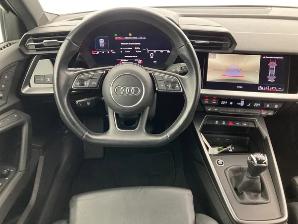 AUDI A3 Sedan (2020) — foto 16 van 36