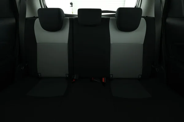 Toyota Yaris (2019) — foto 6 van 16
