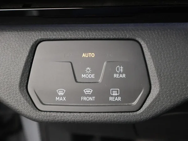 Volkswagen ID.4 (2022) — foto 8 van 23