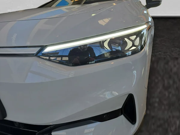 VOLKSWAGEN ID.7 (2024) — foto 9 van 22
