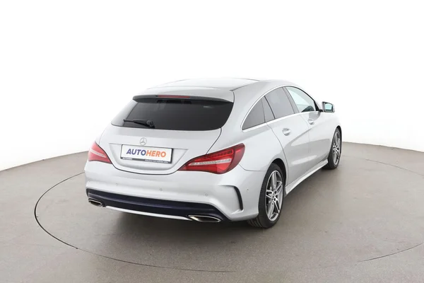 Mercedes-Benz CLA-Klasse (2019) — foto 12 van 16