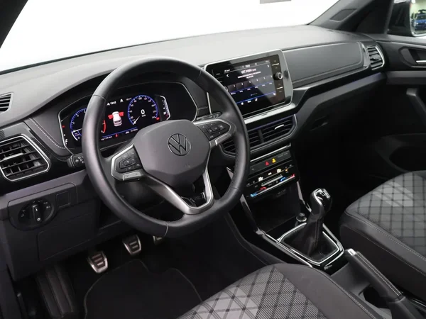 Volkswagen T-Cross (2025) — foto 5 van 26