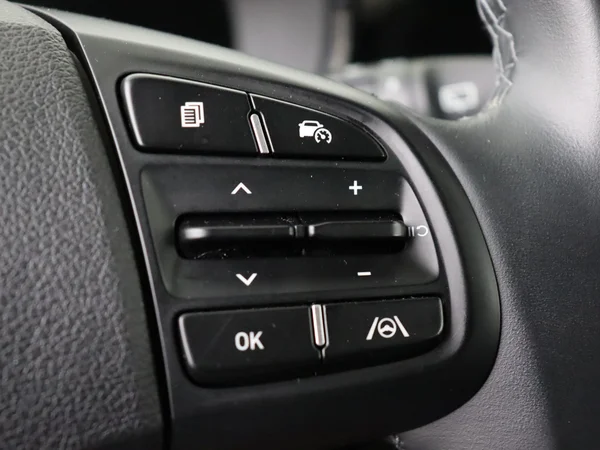 HYUNDAI i10 (2025) — foto 9 van 25