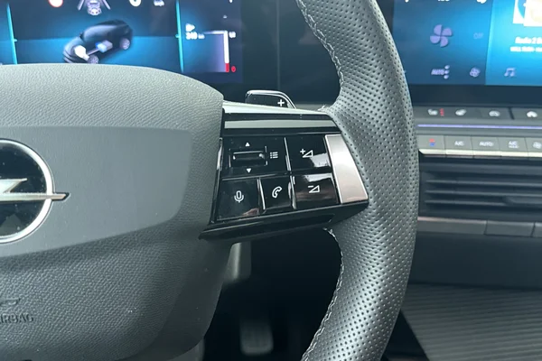 Opel Astra Sports Tourer (2025) — foto 9 van 26
